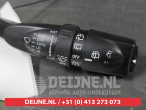 Ssang Yong Korando Ruitenwis Schakelaar O624429 foto 2