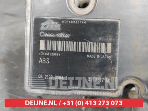 Suzuki Grand Vitara ABS pump O624573 photo 3