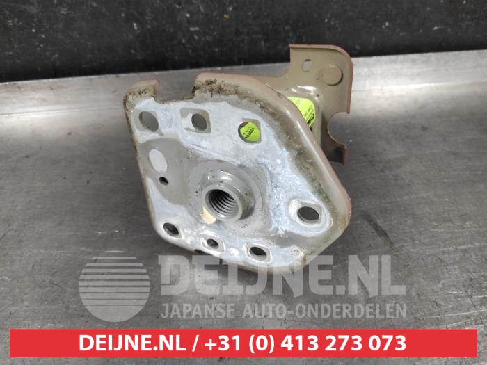 Nissan Juke Bumpersteun rechts-achter O624741