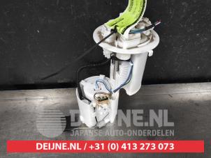 Gebruikte Tank element Pomp Toyota Corolla (E21/EA1/EH1) 1.2 16V Turbo Prijs € 75,00 Margeregeling aangeboden door V.Deijne Jap.Auto-onderdelen BV