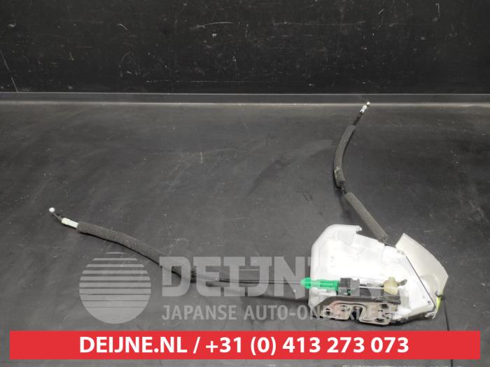 Nissan Juke Deurslot Mechaniek 4Deurs rechts-achter O625058