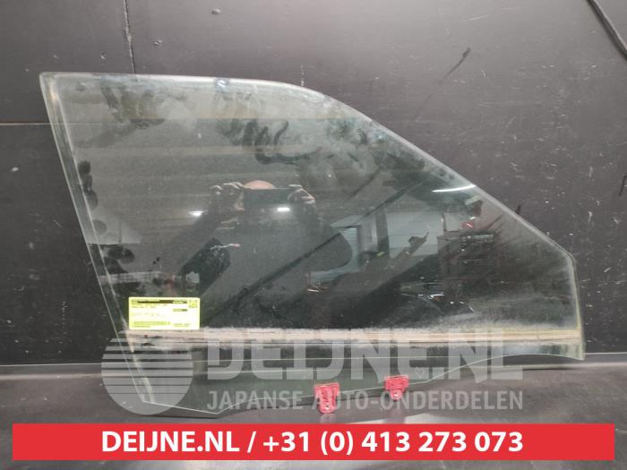 Nissan Juke Portierruit 4Deurs rechts-voor O625061