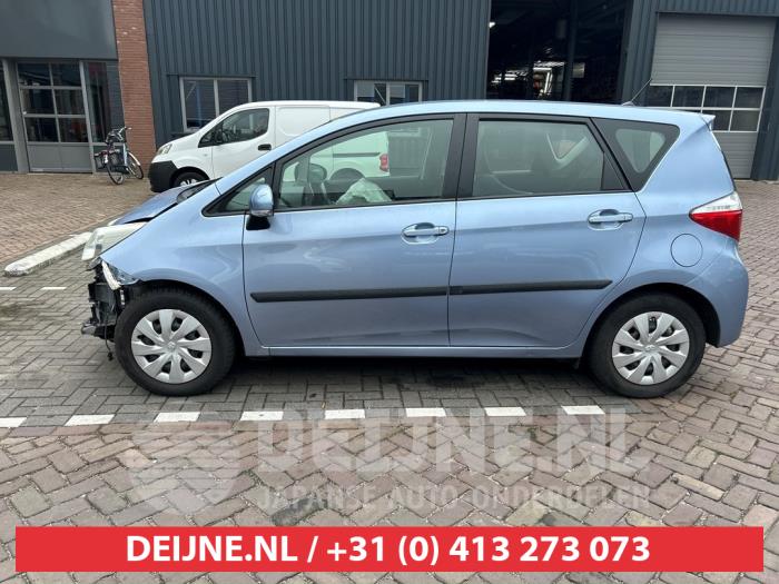 Toyota Verso-S Driehoeks Ruit links-voor O625091