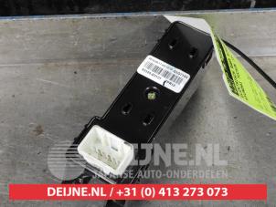 Hyundai Tucson Electric window switch O625263 photo 2