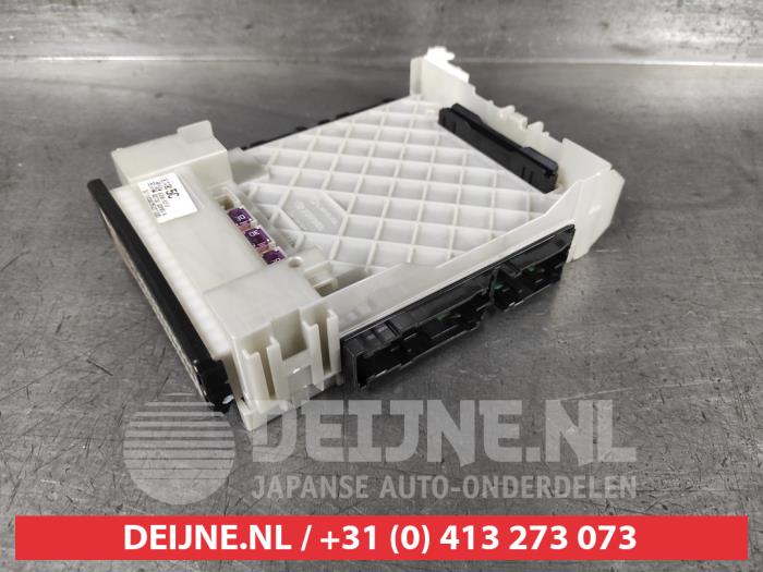 Toyota Corolla Fuse box O625358