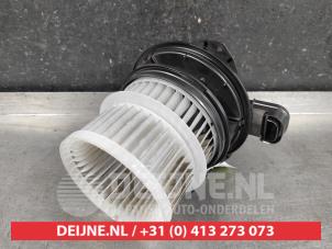 Toyota Corolla Kachel Ventilatiemotor O625369 foto 2