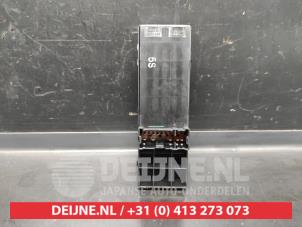 Nissan Micra Multi-functional window switch O625377 photo 2