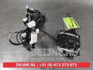 Gebruikte GPS Antenne Toyota Corolla (E21/EA1/EH1) 1.2 16V Turbo Prijs € 75,00 Margeregeling aangeboden door V.Deijne Jap.Auto-onderdelen BV