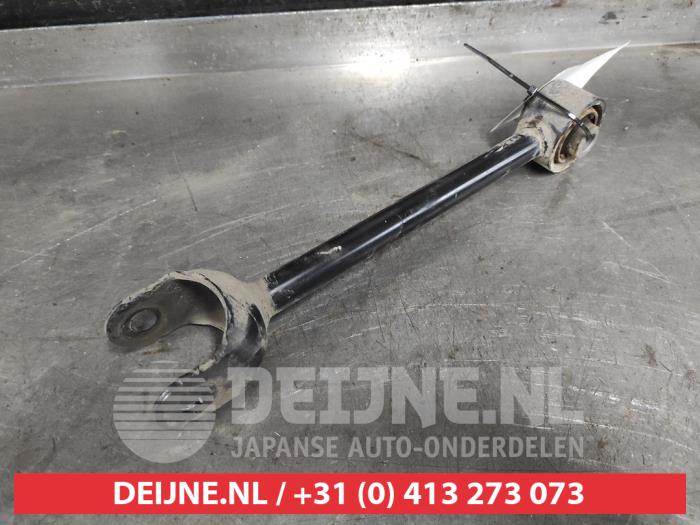 Toyota Corolla Draagarm links-achter O625447