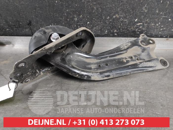 Toyota Corolla Draagarm links-achter O625448