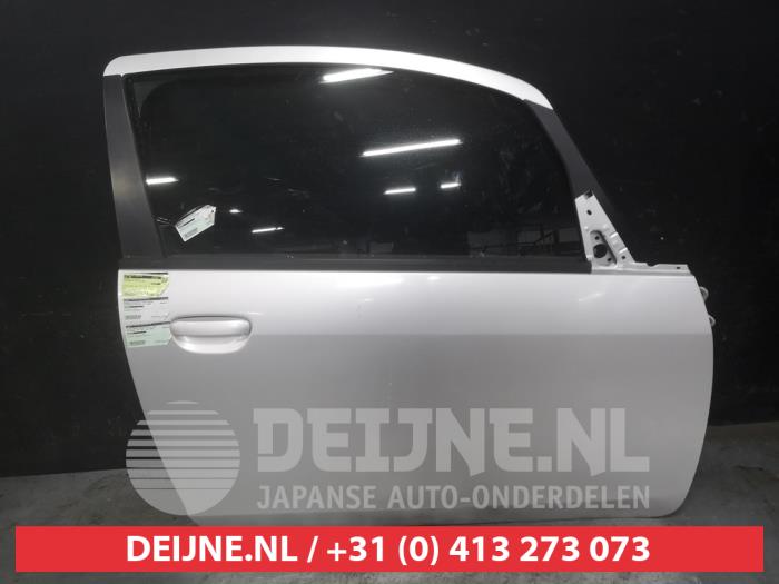 Mitsubishi Colt Tür 2-türig rechts O625747
