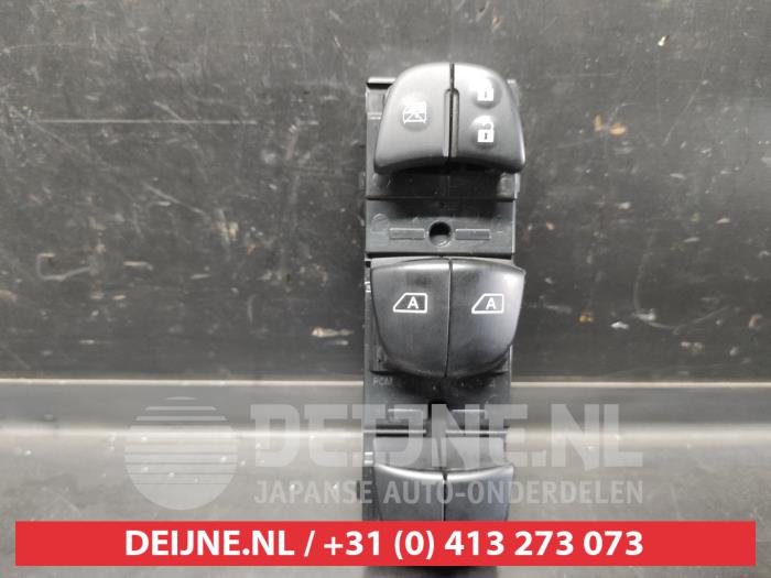 Nissan Juke Kombischalter Fenster O625774
