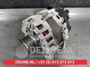 Gebruikte Alternator Nissan Juke (F16) 1.0 DIG-T 12V Prijs € 75,00 Margeregeling aangeboden door V.Deijne Jap.Auto-onderdelen BV