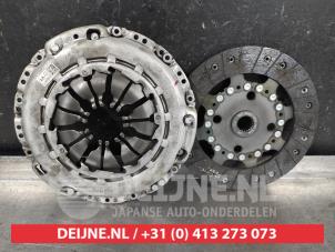 Gebruikte Koppelingsset (compleet) Nissan Juke (F16) 1.0 DIG-T 12V Prijs € 50,00 Margeregeling aangeboden door V.Deijne Jap.Auto-onderdelen BV