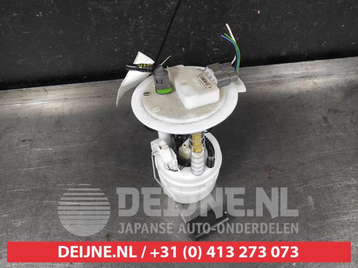 Gebruikte Tank element Pomp Nissan Juke (F16) 1.0 DIG-T 117 12V Prijs € 100,00 Margeregeling aangeboden door V.Deijne Jap.Auto-onderdelen BV
