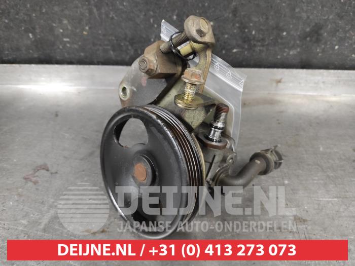 Mazda MX-5 Lenkkraftverstärker Pumpe O626280