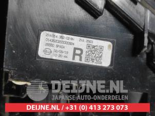 Nissan Juke Taillight, right O626302 photo 3