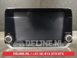 Gebruikte Radio Nissan Juke (F16) 1.0 DIG-T 117 12V Prijs € 200,00 Margeregeling aangeboden door V.Deijne Jap.Auto-onderdelen BV