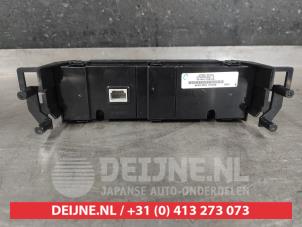 Nissan Juke Kachel Bedieningspaneel O626319 foto 2