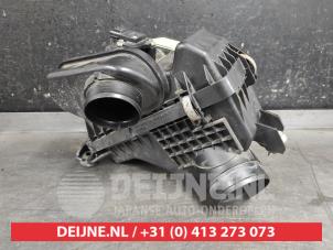 Gebruikte Luchtfilterhuis Honda CR-V (RE/RM) 2.0 16V Prijs € 50,00 Margeregeling aangeboden door V.Deijne Jap.Auto-onderdelen BV