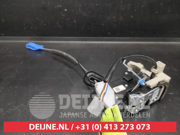 Kia EV6 Deurslot Mechaniek 4Deurs links-achter O626359
