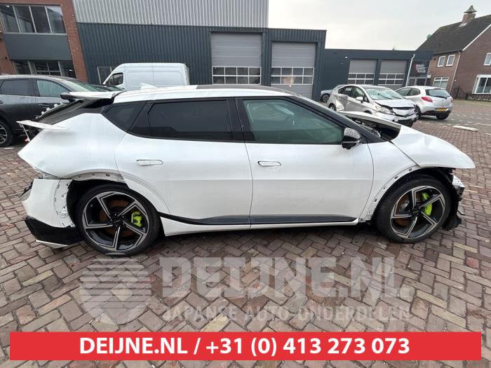 Kia EV6 Extra Ruit 4Deurs rechts-achter O626362