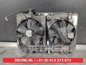 Gebruikte Radiateur Honda CR-V (RE/RM) 2.0 16V Prijs op aanvraag aangeboden door V.Deijne Jap.Auto-onderdelen BV