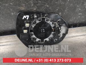 Toyota Yaris Cross Spiegelglas links O626588 foto 2