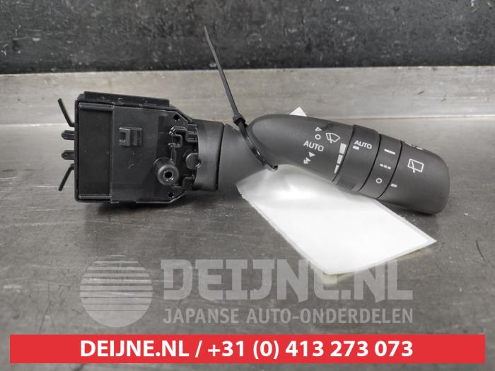 Toyota Yaris Cross Ruitenwis Schakelaar O626619