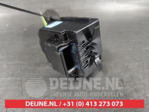 Toyota Yaris Cross Scheibenwischer Schalter O626619 foto 3