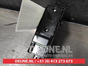 Toyota Yaris Cross Multi-functional window switch O626620 photo 2