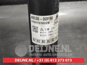 Toyota Yaris Cross Rear shock absorber, right O626735 photo 2