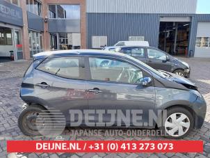 Toyota Aygo Buitenspiegel rechts O626813 foto 2