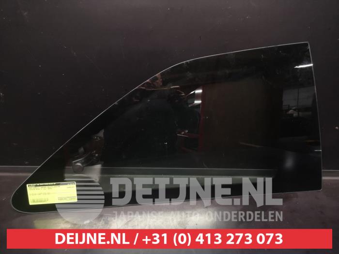 Toyota Aygo X Portierruit 4Deurs rechts-achter O626917