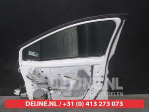 Nissan Micra Tür 4-türig rechts vorne O627066 foto 2