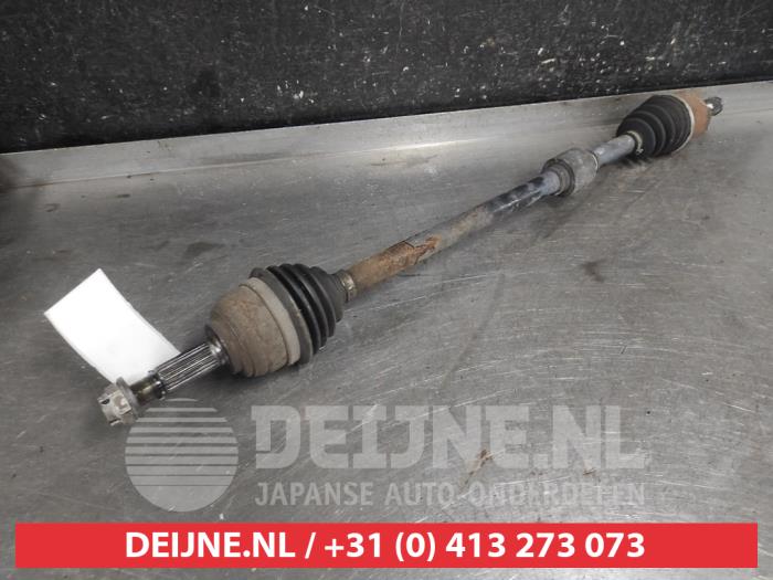 Nissan Note Aandrijfas rechts-voor O627096