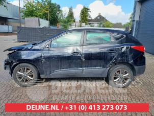 Hyundai IX35 Door window 4-door, front left O627213 photo 2