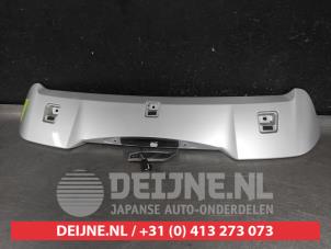 Honda CR-V Spoiler O627252 foto 3