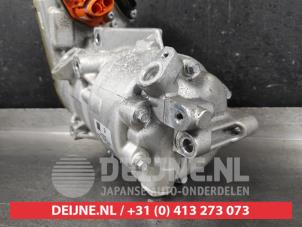 Nissan Qashqai Air conditioning pump O627527 photo 3