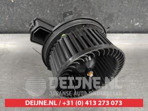 Toyota Aygo X Kachel Ventilatiemotor O627695 foto 2