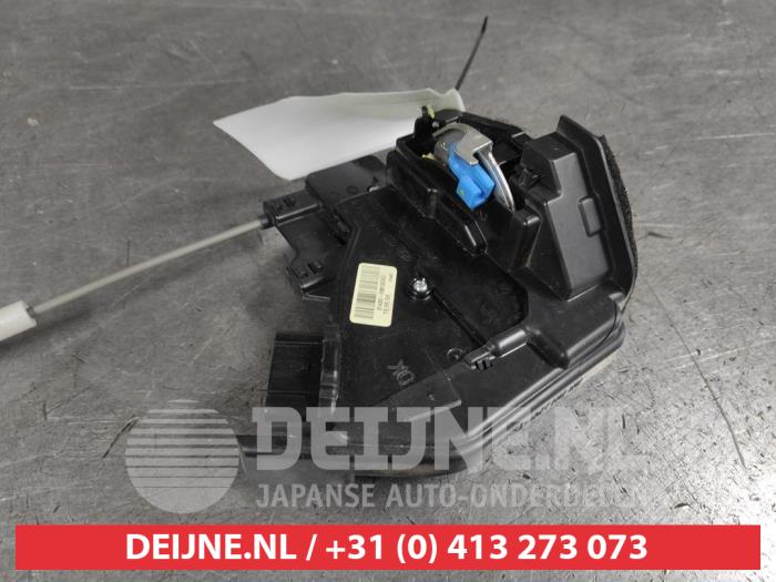 Kia Rio Deurslot Mechaniek 4Deurs rechts-achter O627811