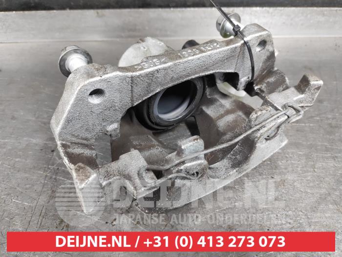 Toyota Aygo X Remklauw (Tang) links-voor O627818