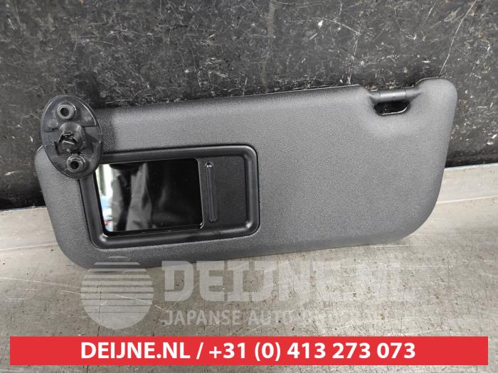 Toyota Aygo X Sonnenblende O627781