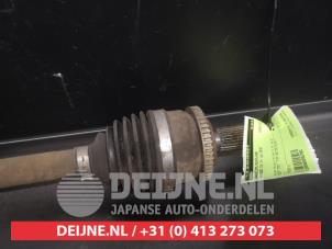 Hyundai I10 Aandrijfas rechts-voor O627962 foto 3