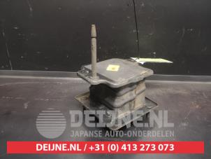 Kia Niro Rear bumper bracket, right O628012 photo 2