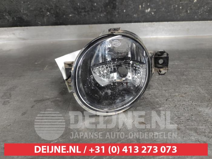 Nissan Navara Fog light, front right O628021