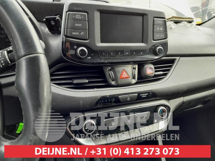 Hyundai I30 Radio O628208