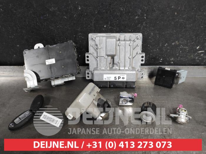 Nissan Navara Set of cylinder locks (complete) O628224