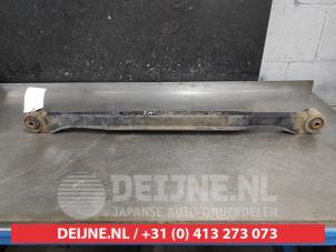 Nissan Navara Querlenker links hinten O628234 foto 2