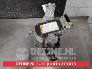 Gebruikte Alternator Kia Niro I (DE) 1.6 GDI Hybrid Prijs € 100,00 Margeregeling aangeboden door V.Deijne Jap.Auto-onderdelen BV